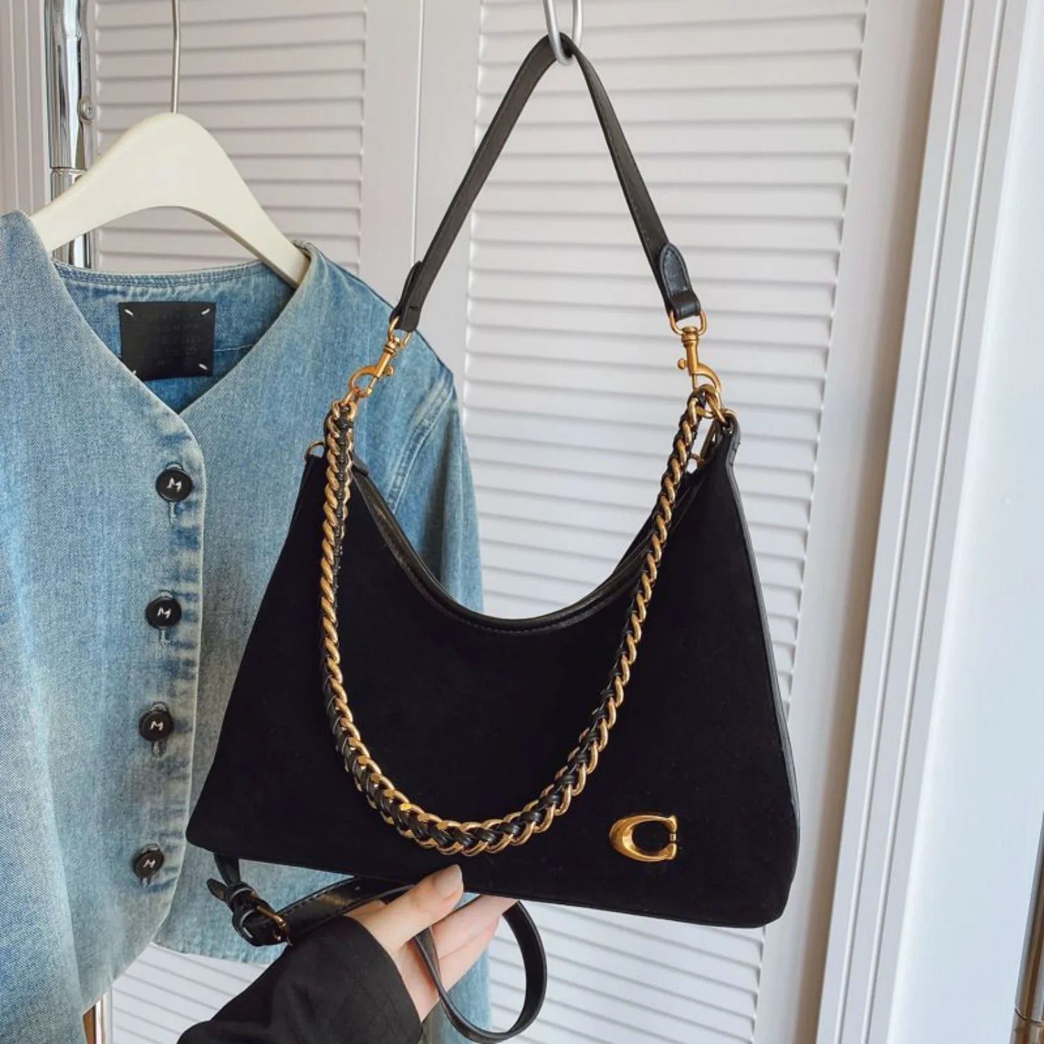 The Ultimate Designer-Inspired Chain Hobo Bag You Need 👜