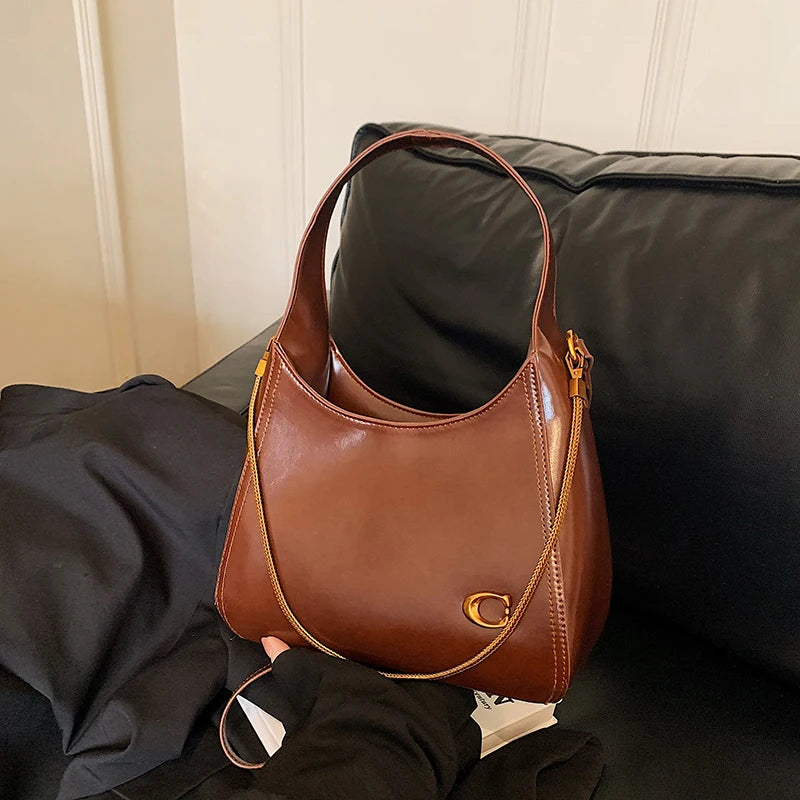 : Women’s Vintage Leather Hobo Bag – Retro Wine Red Underarm Bag & Shoulder Purse with Gold Chain Accent