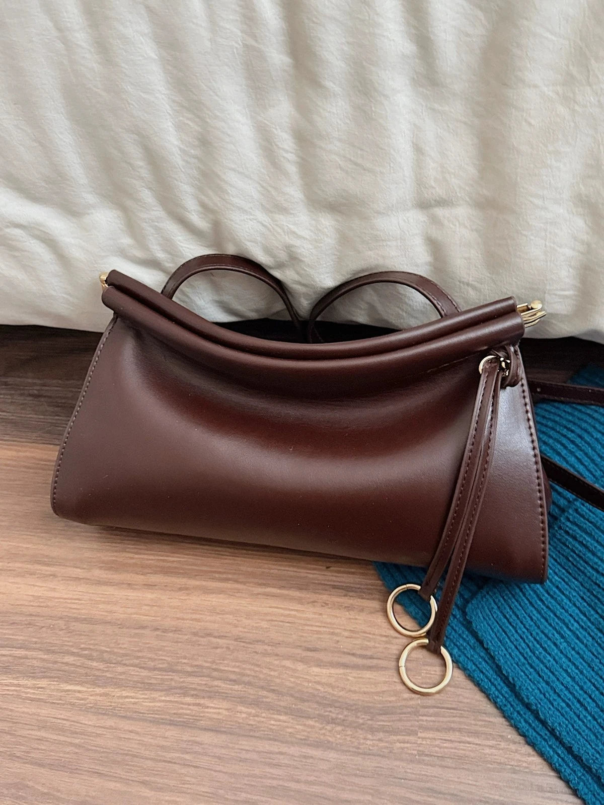 Minimalist Soft PU Leather Slouchy Crossbody Bag | Chic Everyday Shoulder Bag