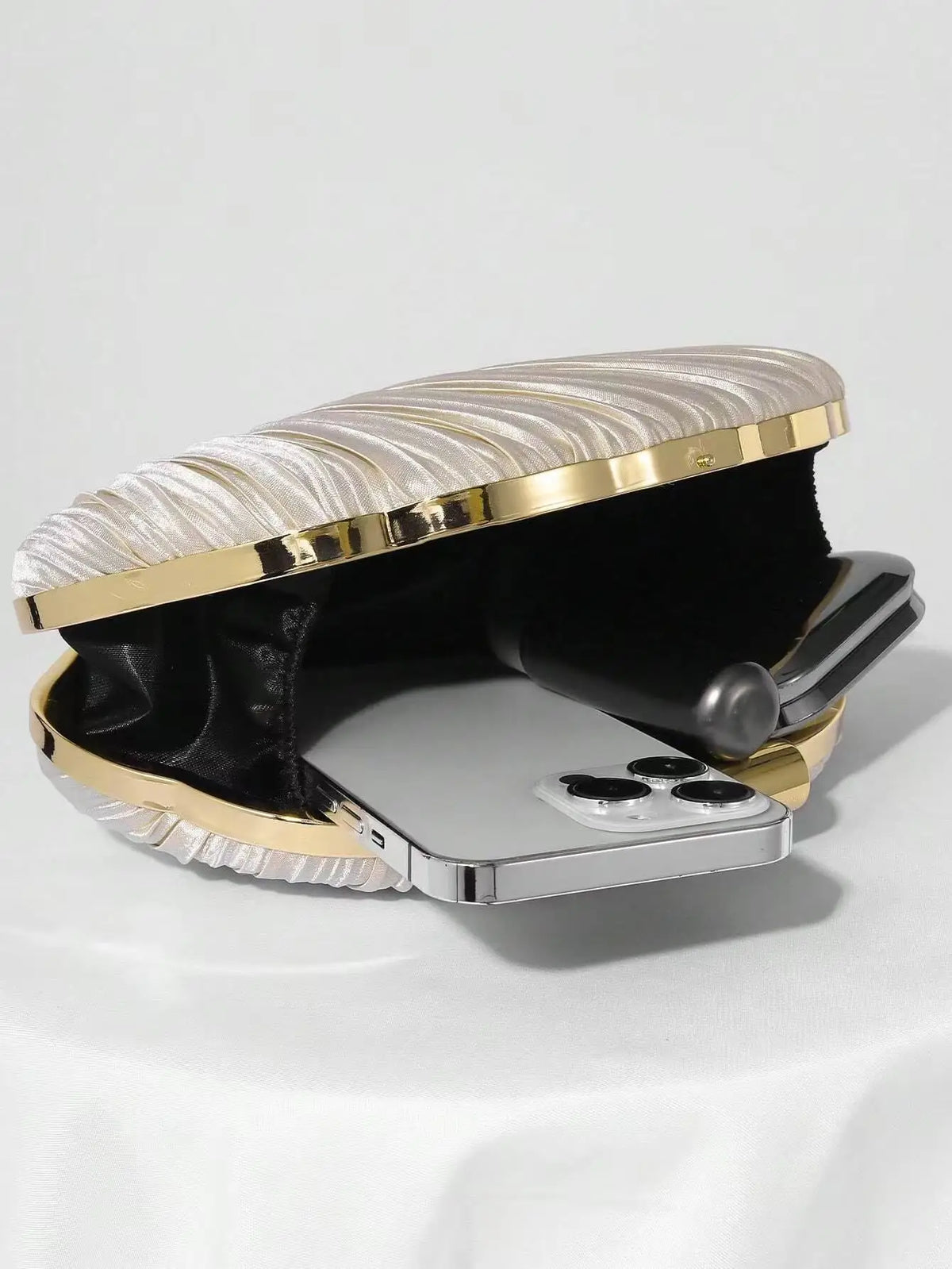 Luxury Metallic Gold-Lock Pleated Party Clutch with Chain Strap