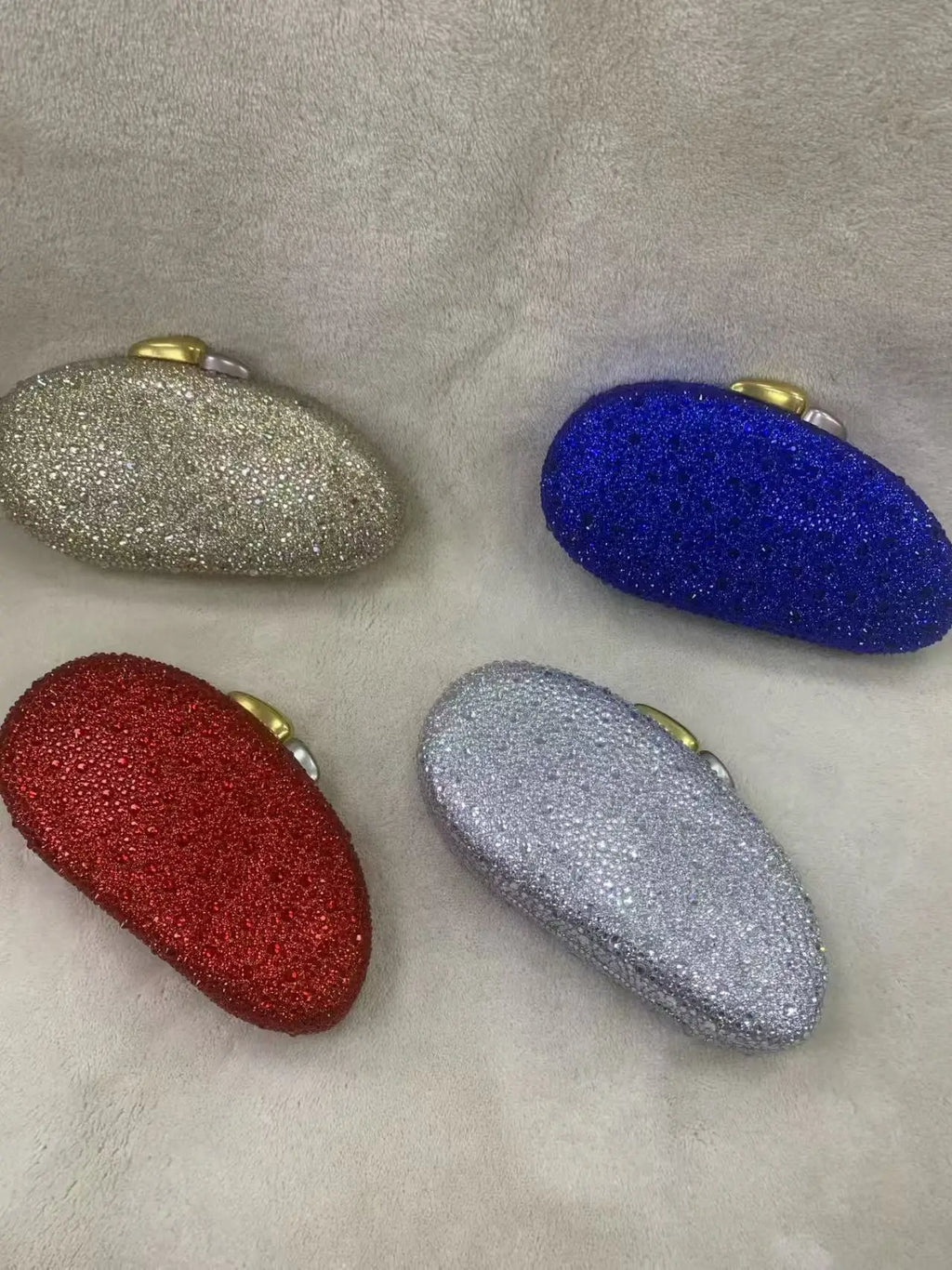 Elegant Red Oval Evening Clutch Bag with Gold Chain Strap