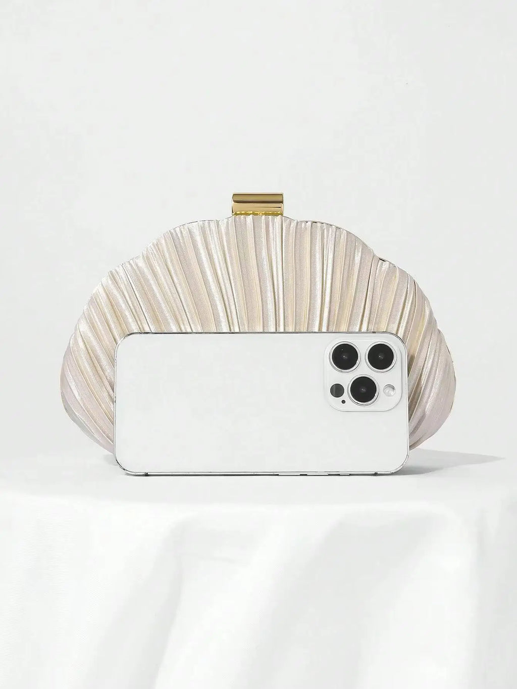 Luxury Metallic Gold-Lock Pleated Party Clutch with Chain Strap