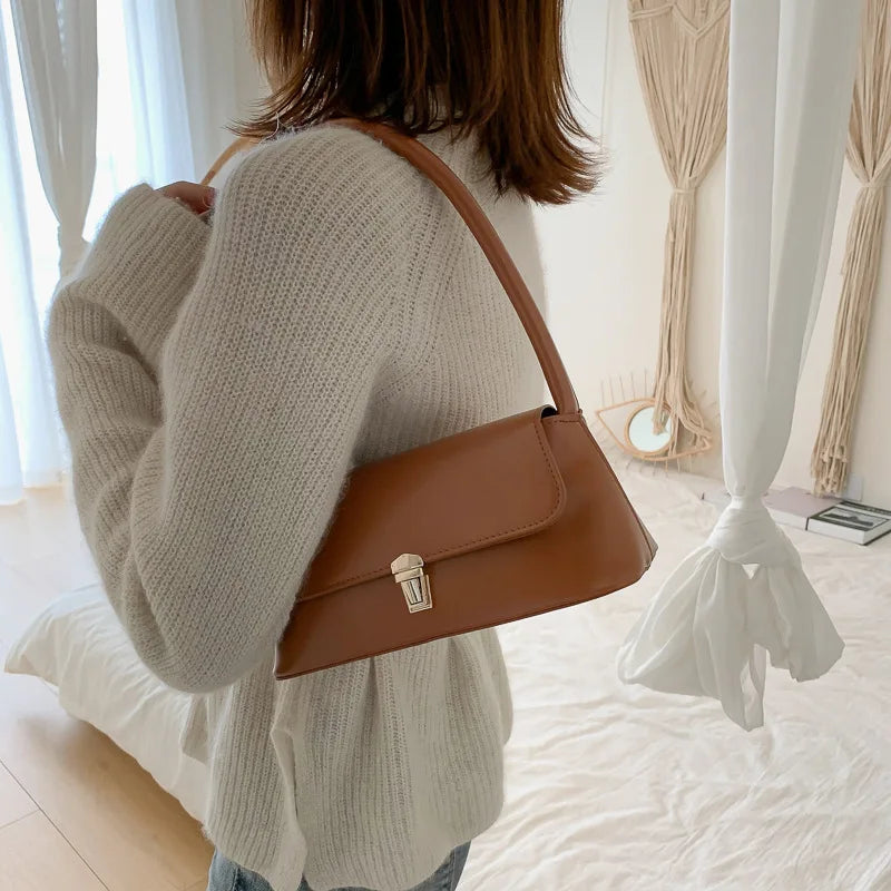 Minimalist Smooth Leather Shoulder Bag – Vintage Rectangle Baguette Bag for