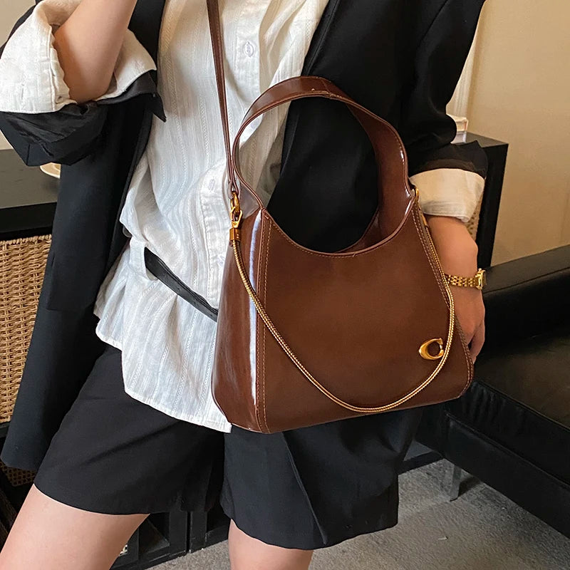 : Women’s Vintage Leather Hobo Bag – Retro Wine Red Underarm Bag & Shoulder Purse with Gold Chain Accent