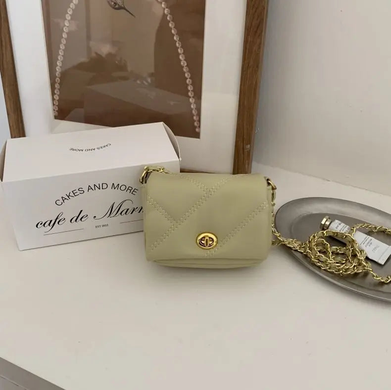 Chic Quilted Chain Strap Mini Crossbody Bag