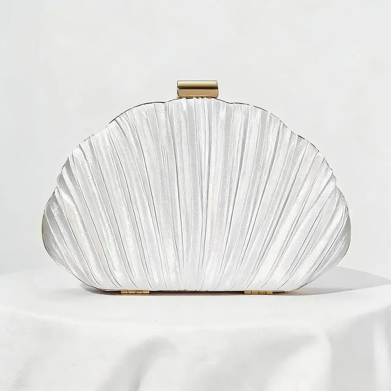 Luxury Metallic Gold-Lock Pleated Party Clutch with Chain Strap