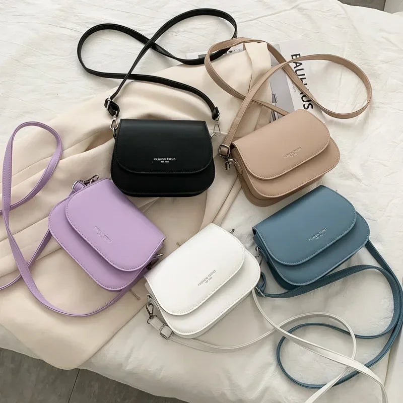 Aura Bags Chic Pastel Lavender Crossbody Bag with Flap Closure