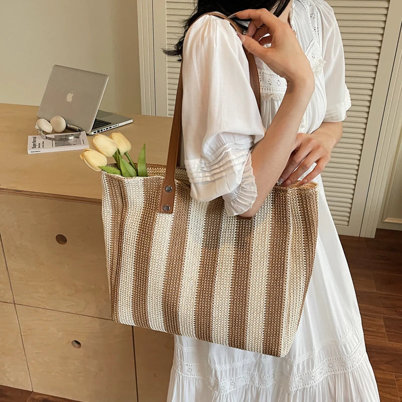 Summer Vacation Striped Straw Handbag with PU Leather Straps