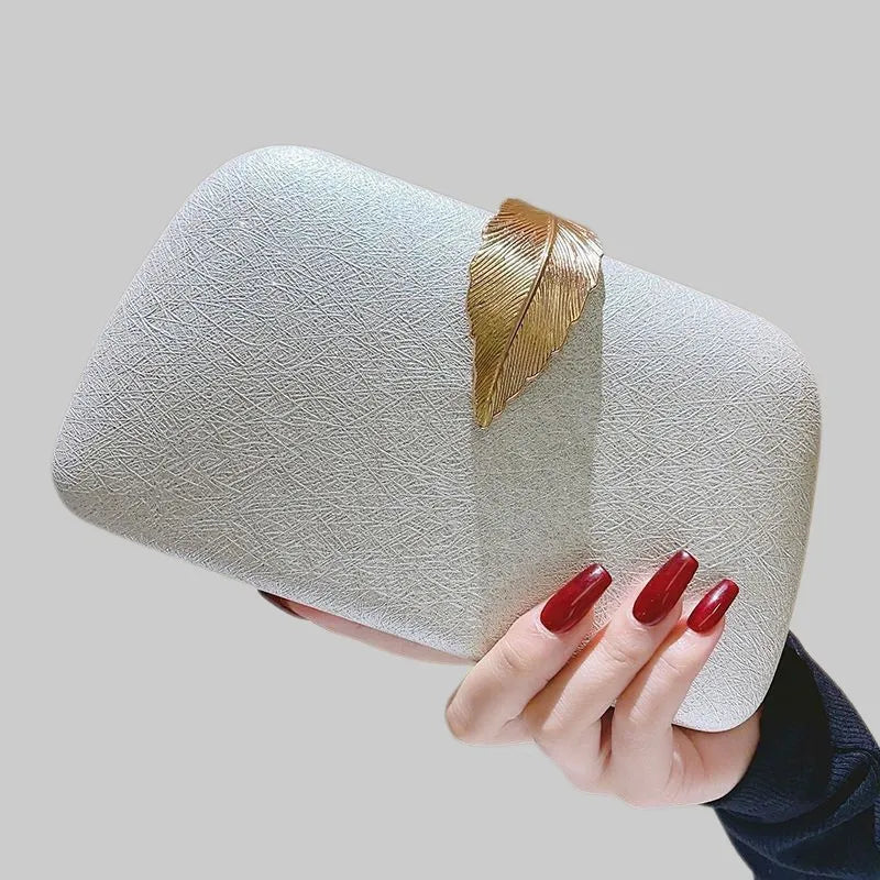 The Ultimate Wedding & Party Velvet Leaf-Clasp Clutch Bag 🍷✨