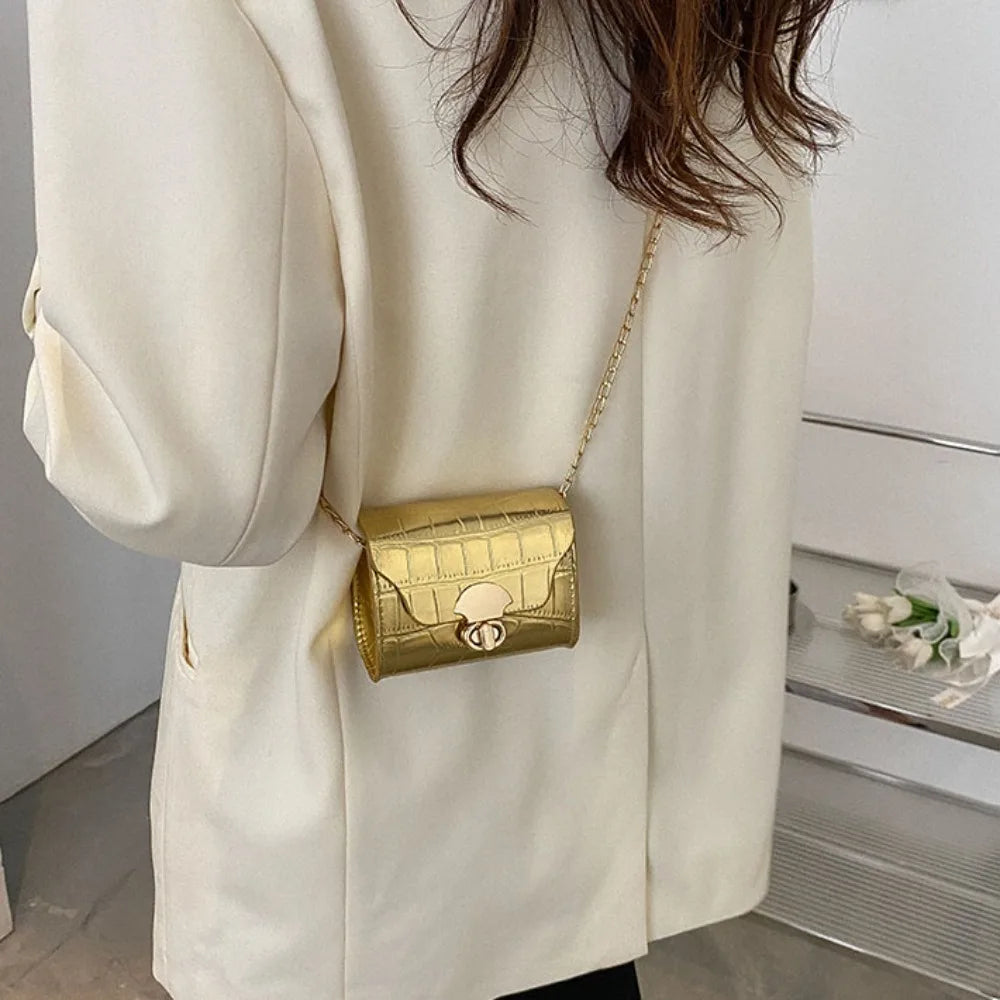 Metallic Silver Crocodile Texture Mini Crossbody Bag – Chic Chain Strap Micro Purse
