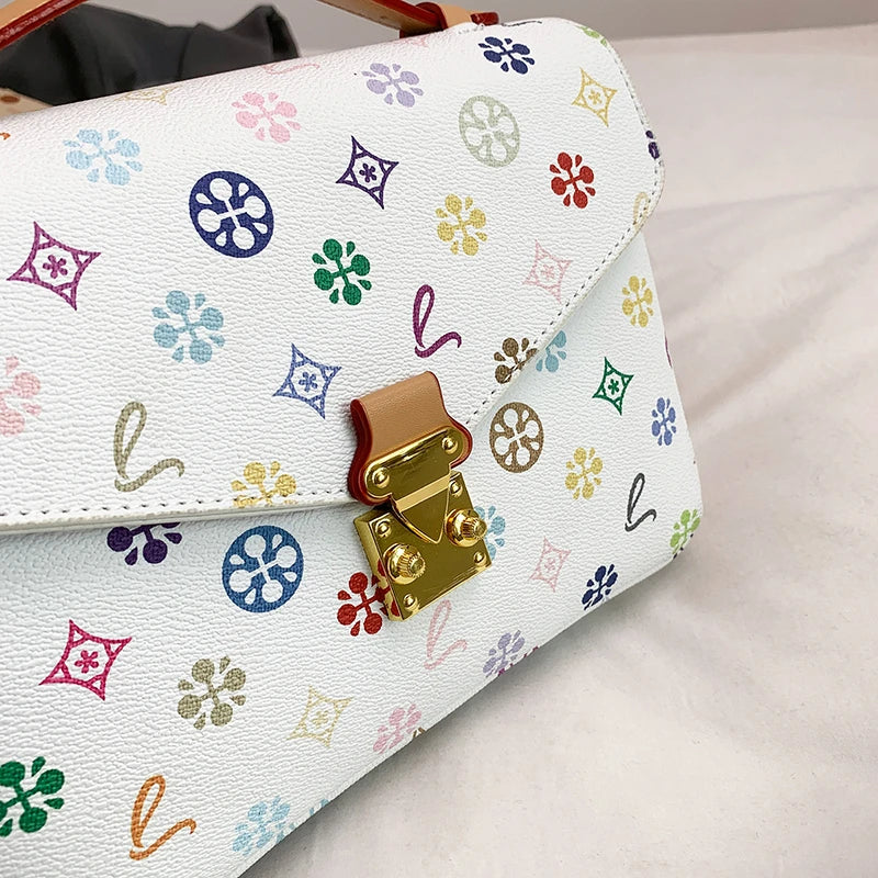 Classic Printed Messenger Bag – Chic Shoulder Bag with Gold Lock Accent