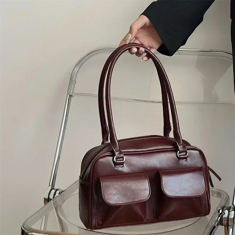 Retro Y2K Glossy Black Utility Bowling Bag – Minimalist Streetwear Shoulder Purse