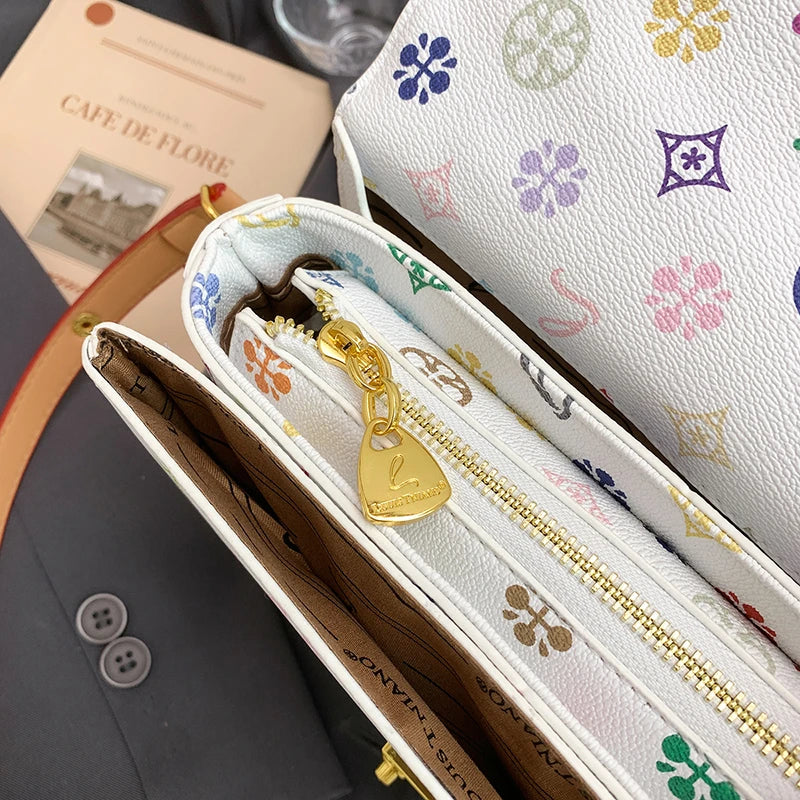 Classic Printed Messenger Bag – Chic Shoulder Bag with Gold Lock Accent