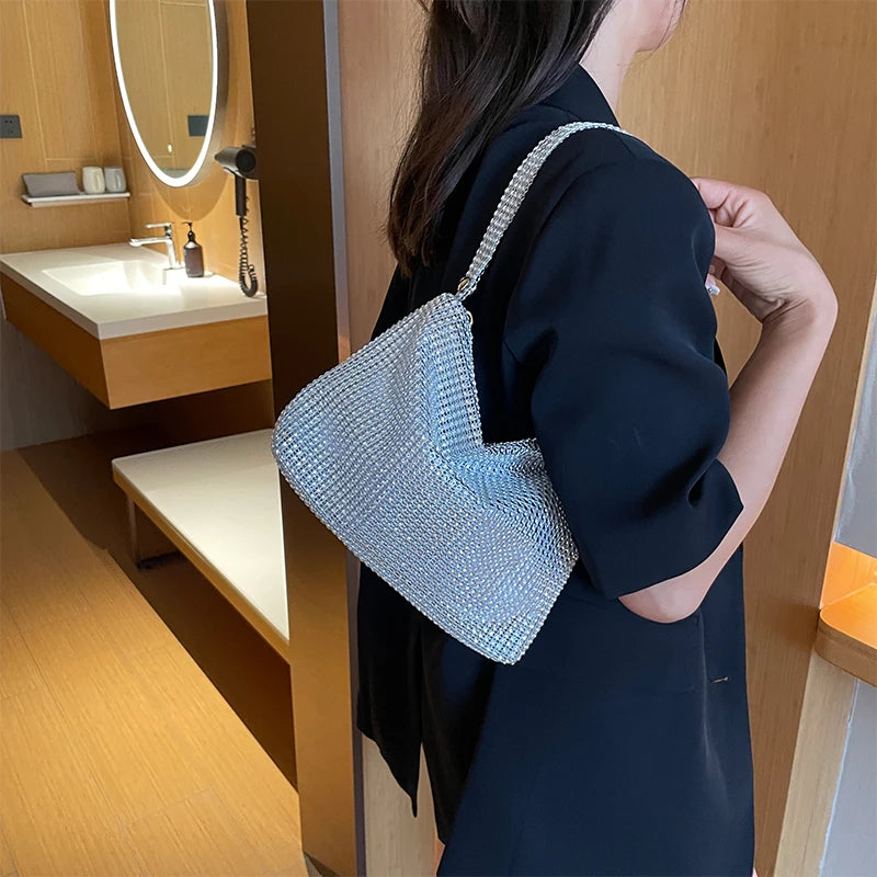 Glamorous Sparkling Rhinestone Shoulder Bag with Crystal Mesh Design