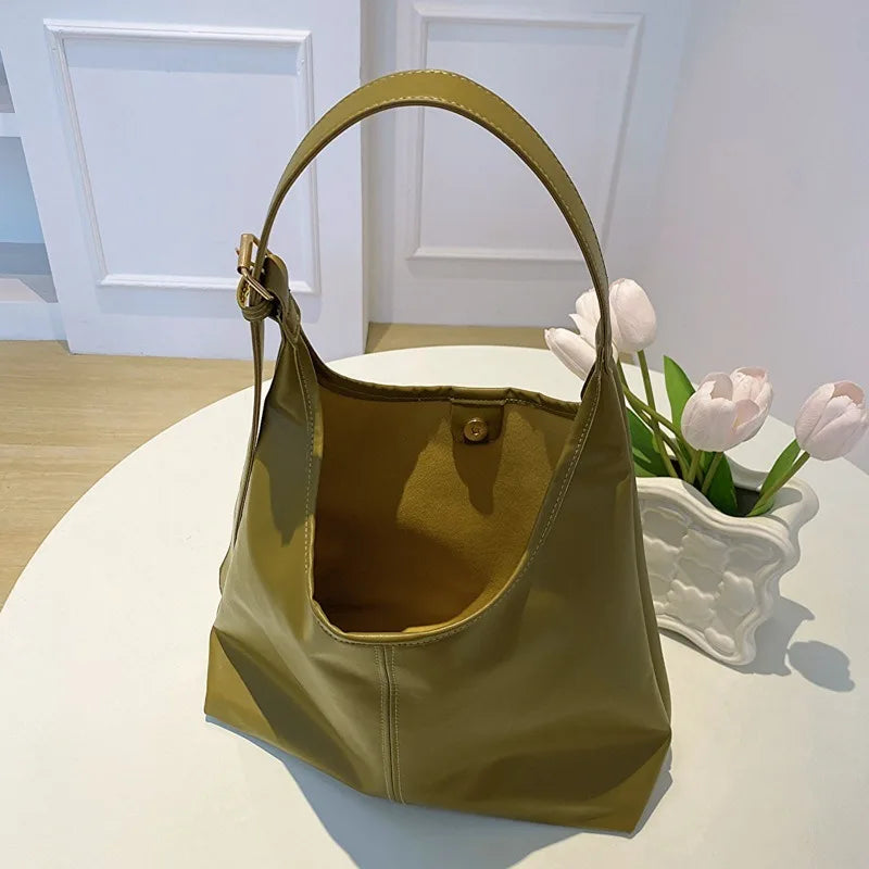Casual Slouchy Leather Shoulder Bag | Everyday Tote Purse