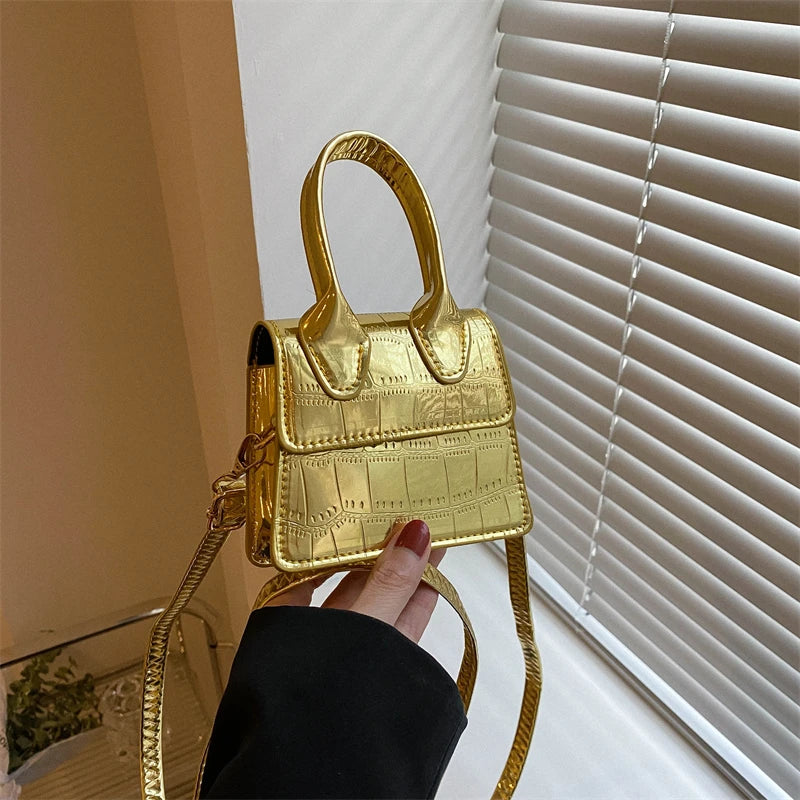 Aura Bags Futuristic Metallic Silver Crocodile Pattern Mini Crossbody Bag
