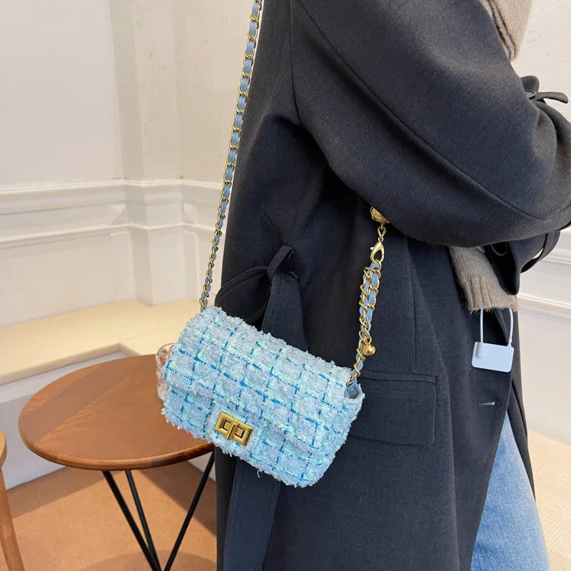 Classic Tweed Flap Crossbody Bag - Elegant Woven Shoulder Bag with Gold Chain Strap
