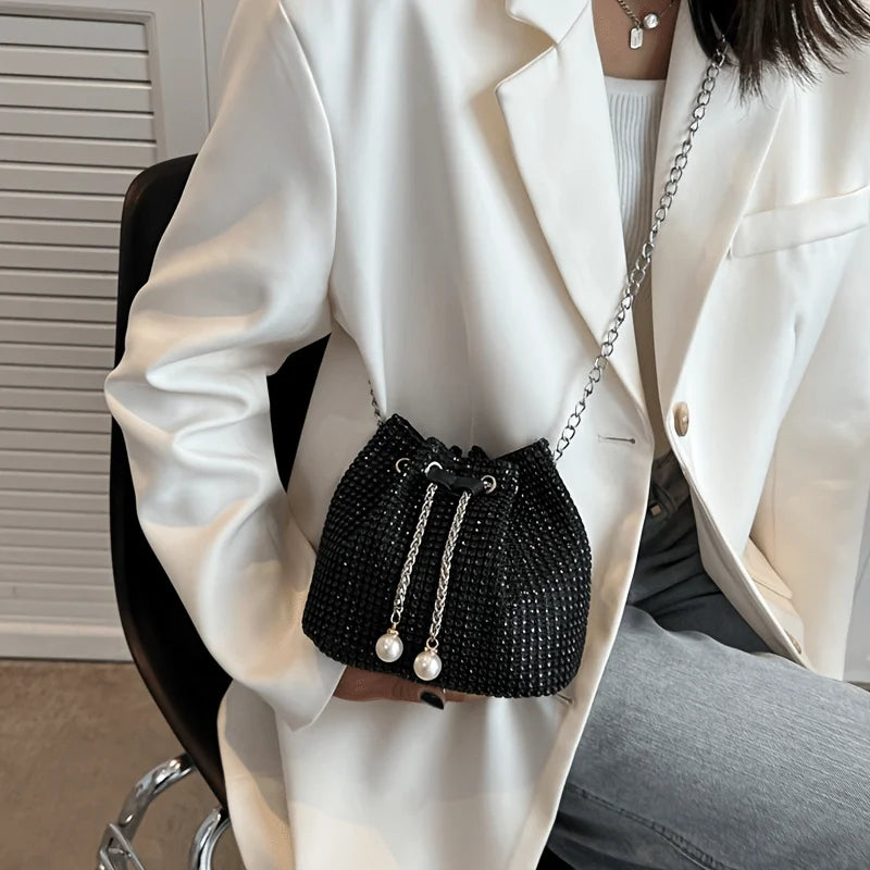 Elegant Crystal Rhinestone Crossbody Evening Bag – Metallic Drawstring Bucket Purse with Gold Chain